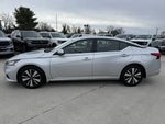 2019 Altima Thumbnail 8