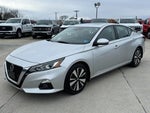 2019 Altima Thumbnail 9