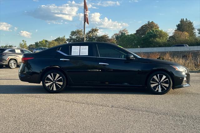2022 Nissan Altima - $14,990