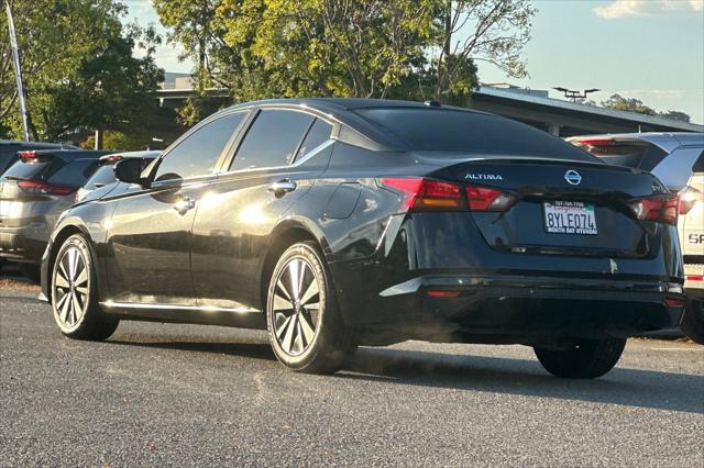2022 Nissan Altima - $14,990