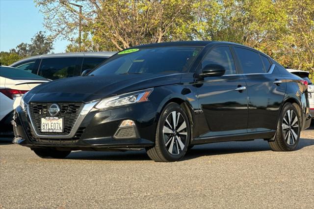 2022 Nissan Altima - $14,990