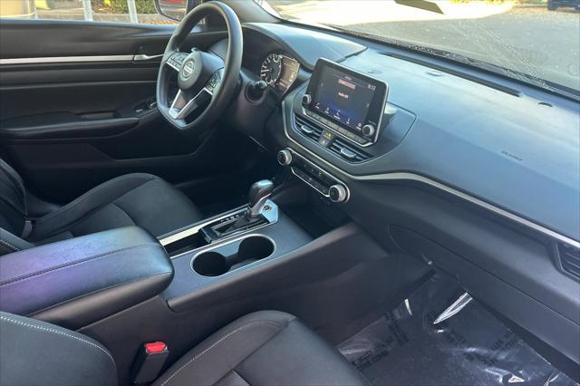 2022 Nissan Altima - $14,990