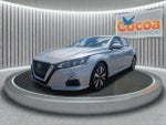 2022 Altima Thumbnail 8