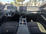 2022 Altima Thumbnail 15