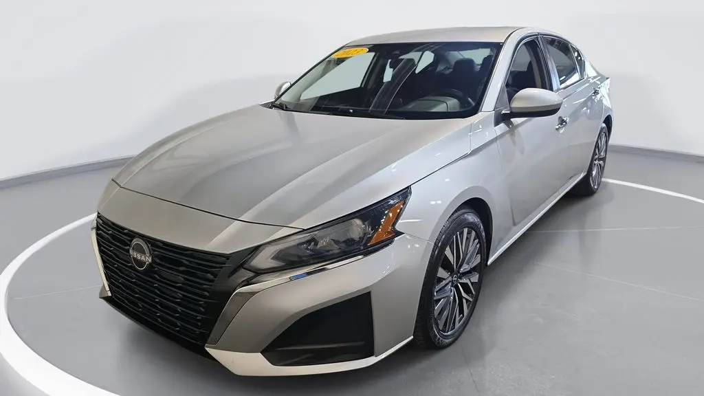 Preowned 2023 Nissan Altima 2.5 SV for Sale