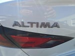 2023 Altima Thumbnail 40