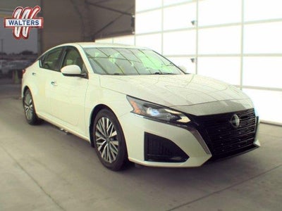 2023 Nissan Altima 2.5 SV 4DR Sedan