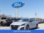 2023 Altima Thumbnail 2