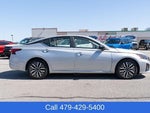2023 Altima Thumbnail 7