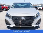 2023 Altima Thumbnail 9