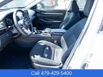 2023 Altima Thumbnail 19