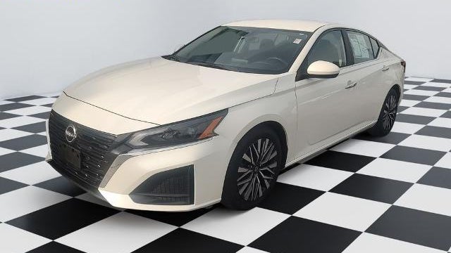 Preowned 2023 Nissan Altima 2.5 SV for Sale