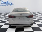2023 Altima Thumbnail 4