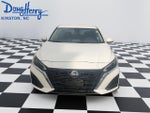 2023 Altima Thumbnail 8