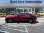 2023 Altima Thumbnail 3