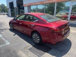 2023 Altima Thumbnail 4