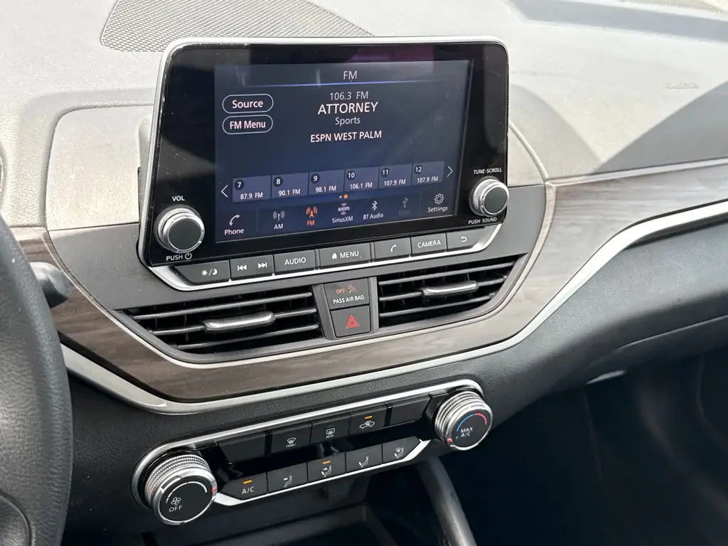 2023 Nissan Altima - $17,901