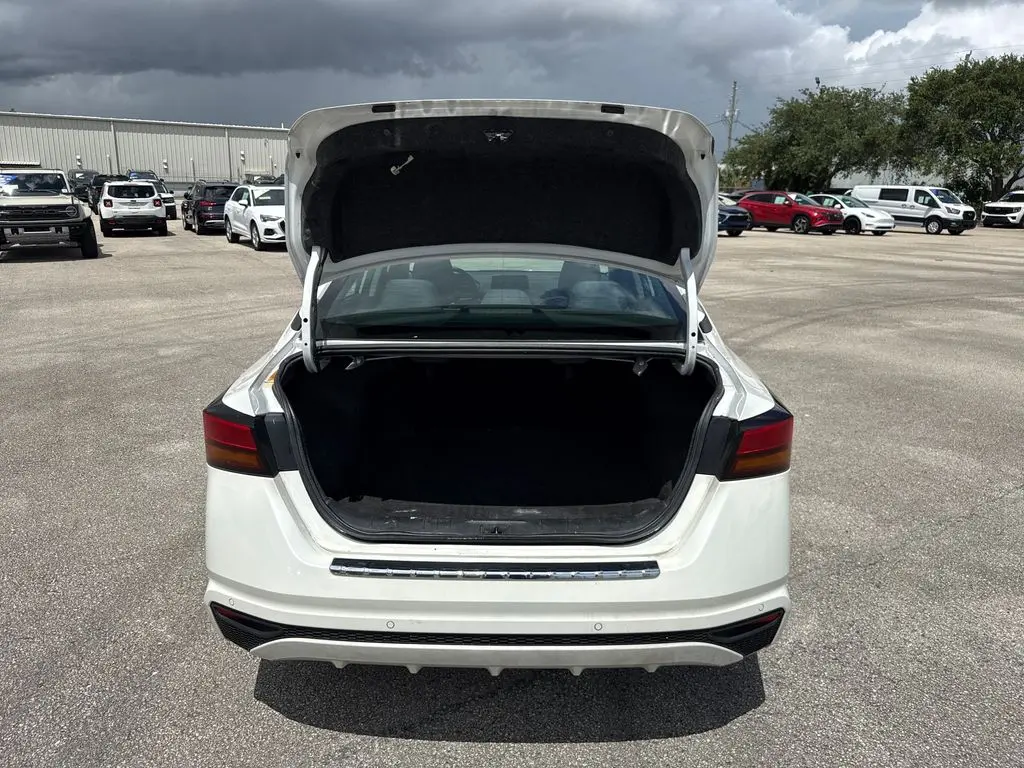 2023 Nissan Altima - $17,901