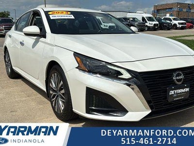 Photo of a 2023 Nissan Altima 2.5 SV 4DR Sedan for sale