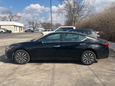 Photo of a 2024 Nissan Altima 2.5 SV 4DR Sedan for sale
