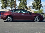 2024 Altima Thumbnail 9