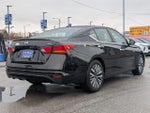 2024 Altima Thumbnail 4