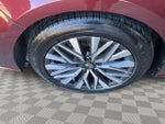 2024 Altima Thumbnail 18