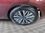 2024 Altima Thumbnail 19