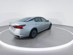 2024 Altima Thumbnail 8