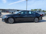 2024 Altima Thumbnail 8