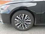 2024 Altima Thumbnail 10