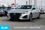 2024 Altima Thumbnail 2