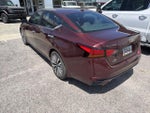 2024 Altima Thumbnail 9