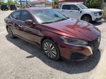 2024 Altima Thumbnail 12