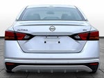 2024 Altima Thumbnail 4