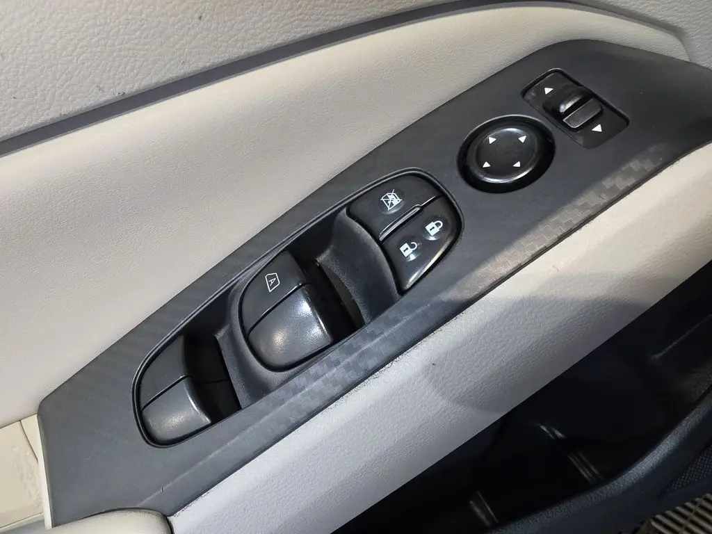 2025 Nissan Altima - $19,542