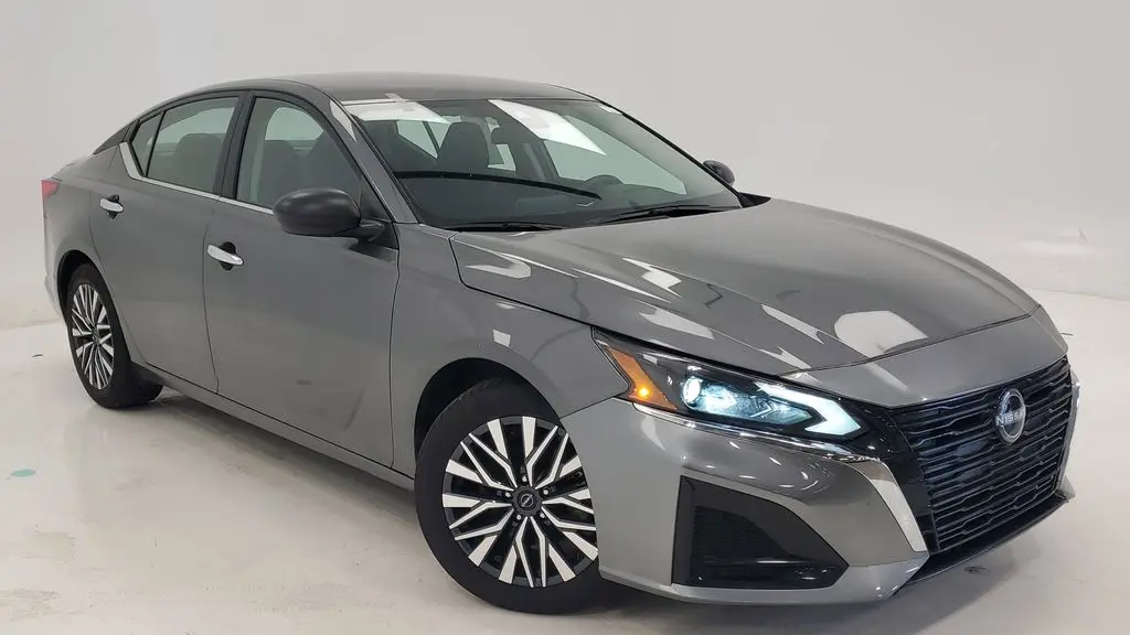 Preowned 2025 Nissan Altima 2.5 SV for Sale