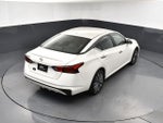 2025 Altima Thumbnail 13