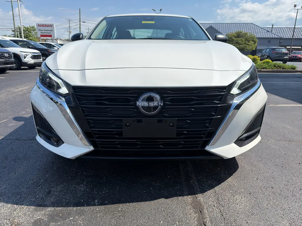 2025 Nissan Altima - $21,995