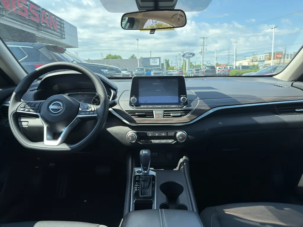 2025 Nissan Altima - $21,995