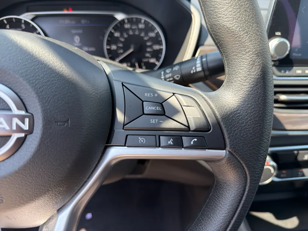 2025 Nissan Altima - $21,995
