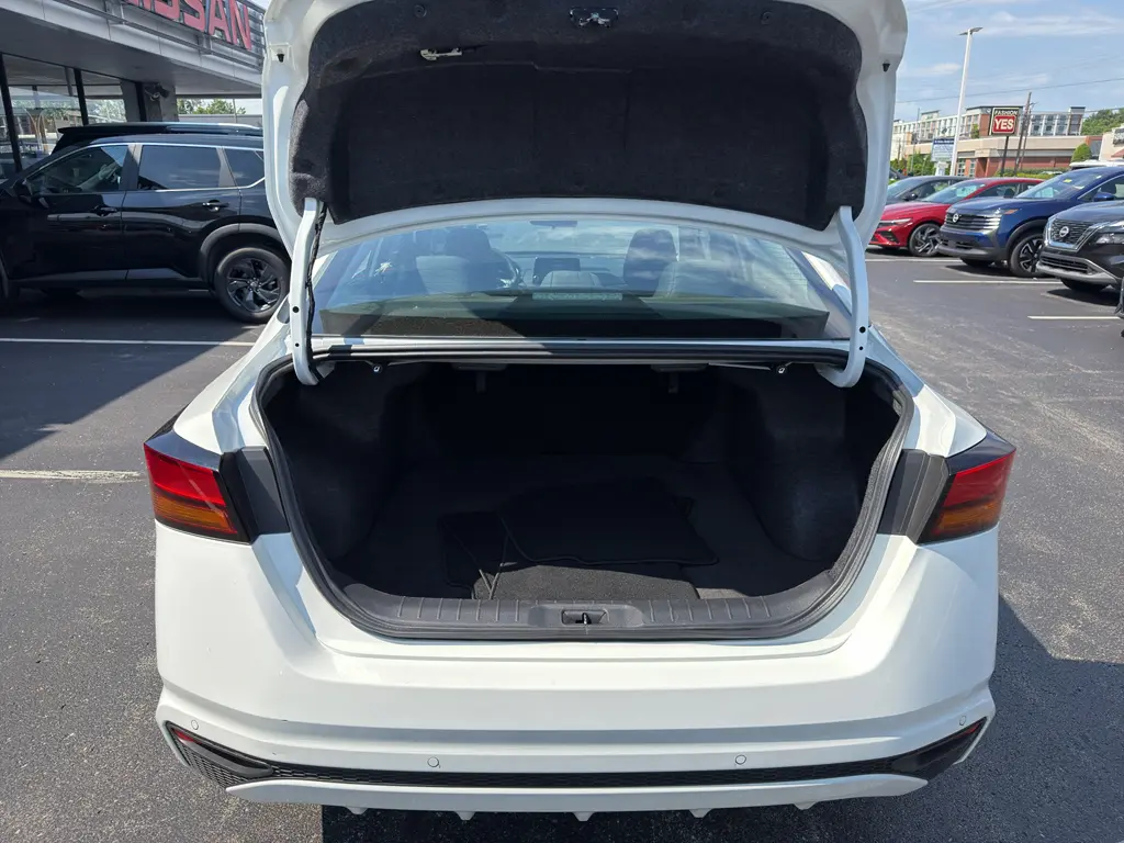 2025 Nissan Altima - $21,995