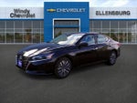 2025 Altima Thumbnail 3