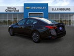 2025 Altima Thumbnail 5