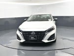 2025 Altima Thumbnail 11