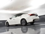 2025 Altima Thumbnail 17