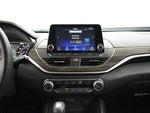 2025 Altima Thumbnail 37