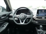 2025 Altima Thumbnail 19