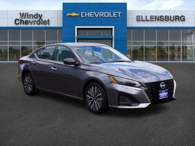 2025 Nissan Altima 2.5 SV 4DR Sedan
