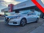 2020 Altima Thumbnail 1
